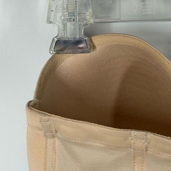 B40 --- Wacoal Red Carpet Strapless Full Busted Underwire Bra - 854119 Size 34DD - Picture 8 of 9